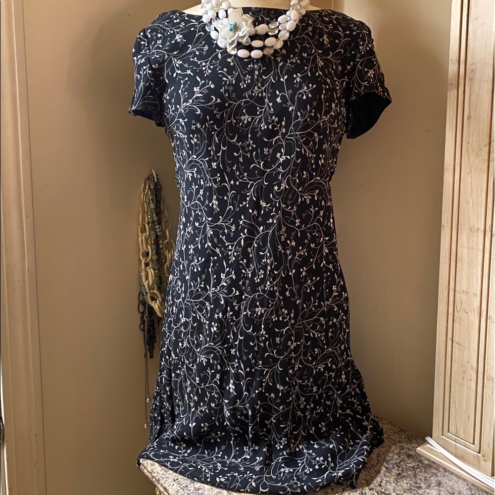 Size 10P Jones New York dress